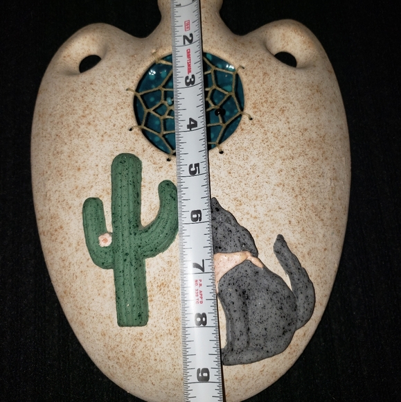 Decorative Flat Vase - Picture 6 of 6